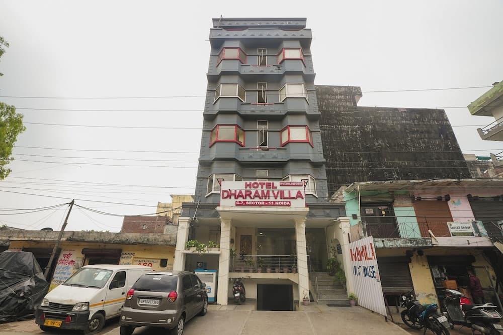 Dharam Villa Guest House Near Sector 15 Metro Station