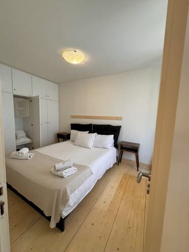 THE CENTRIC Apt. by LOC HOSPITALITY
