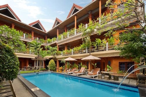 Hotel Lumbung Sari Legian