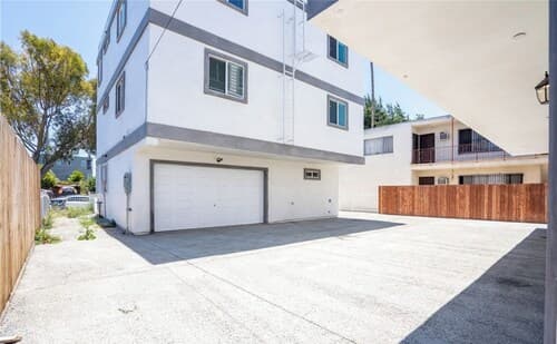 Modern HomeStay