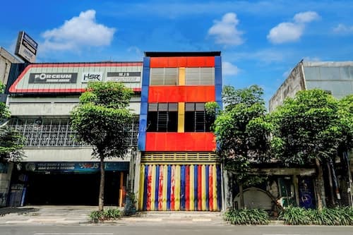 Hotel O Surabaya near Universitas Airlangga formerly Kertajaya Residence Surabaya