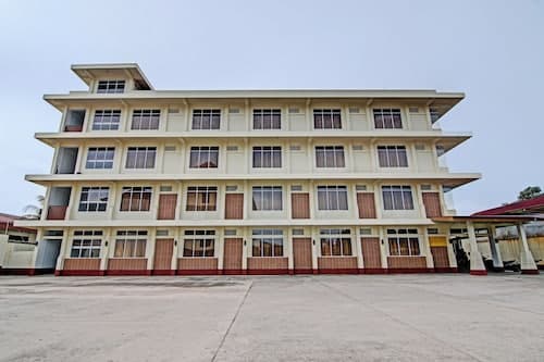 Hotel O Pondok Anggrek Syariah