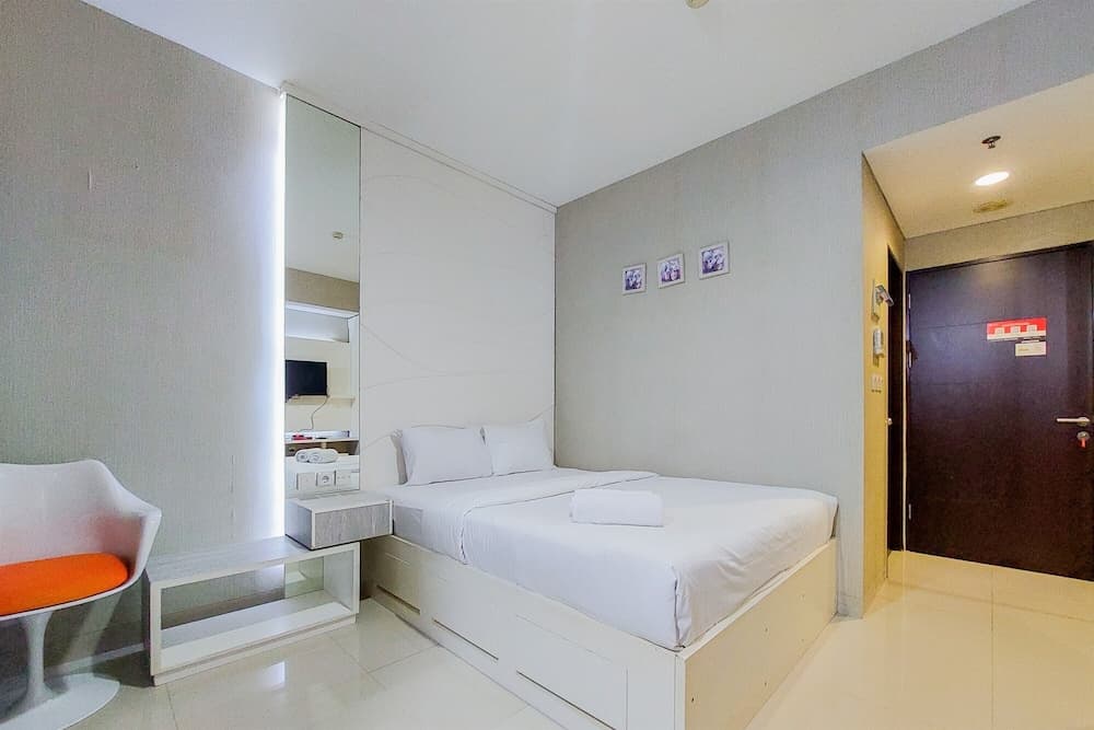 Simply Look Studio At Atria Residence Gading Serpong Apartment
