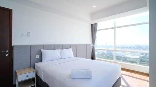 Exclusive And Spacey 3Br At Grand Sungkono Lagoon Apartment