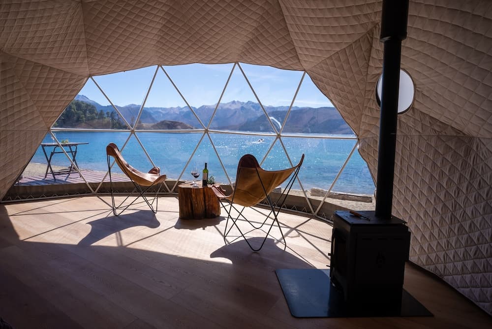 Isla Victoria - Folk Camp