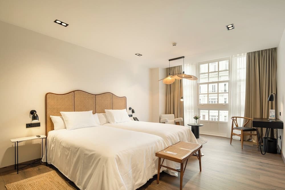 Hotel Sercotel EsteOeste
