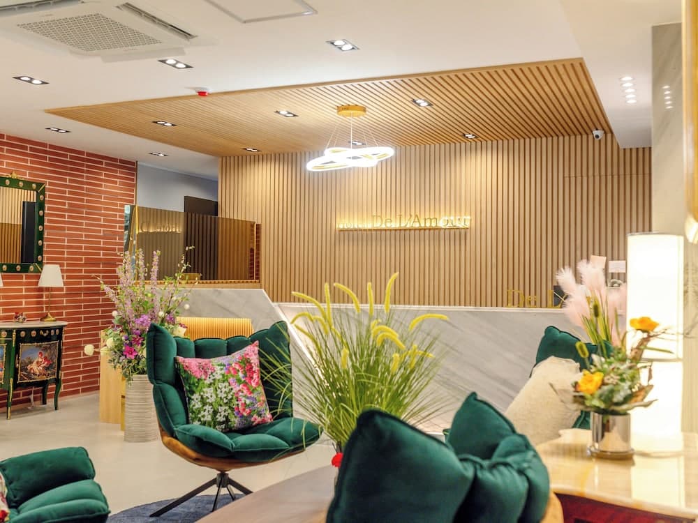 DELAMOUR Hotel