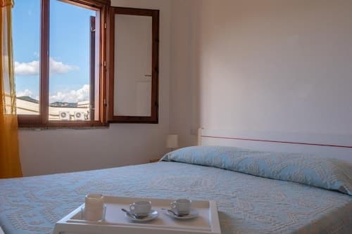 Outstanding Residenze Gallura 2 Bedroom Sleeps 5