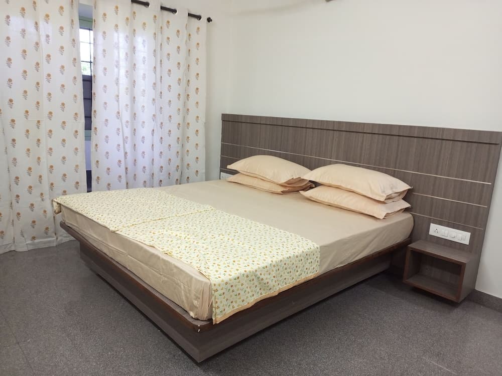 Transit Nest - Near Madurai Airport