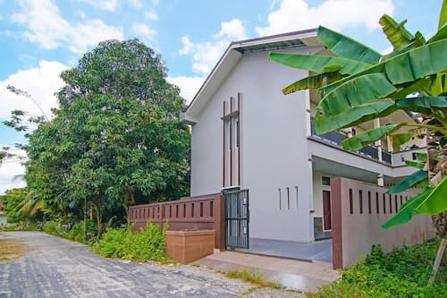 Hotel O Putri Guest House Syariah Near SPBU Rimbo Panjang