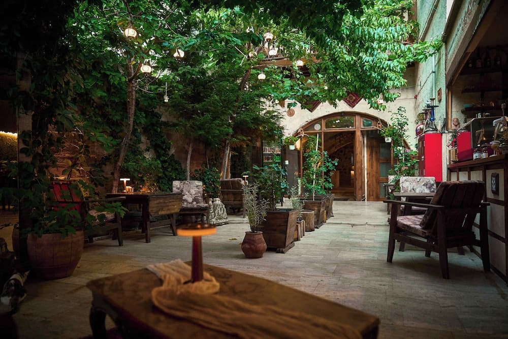 Avangart Otel