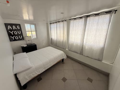 Culver City Hostel