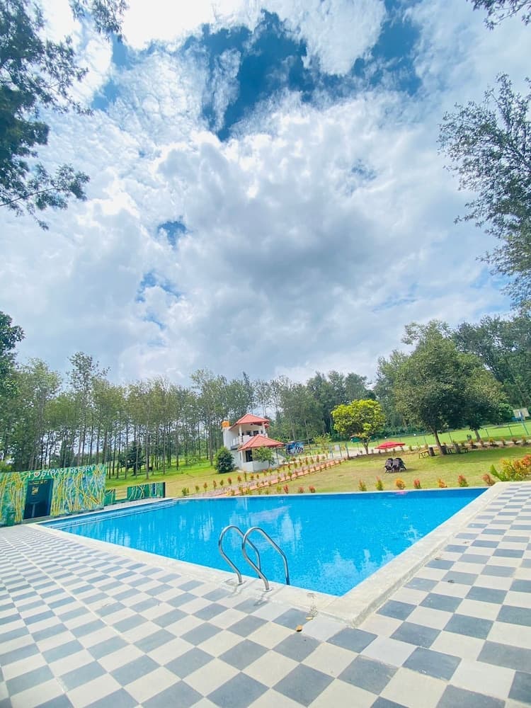 Sipayi Resort