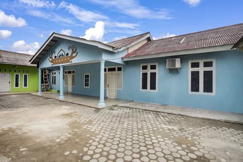 Hotel O Cottage Putra Mutun Beach