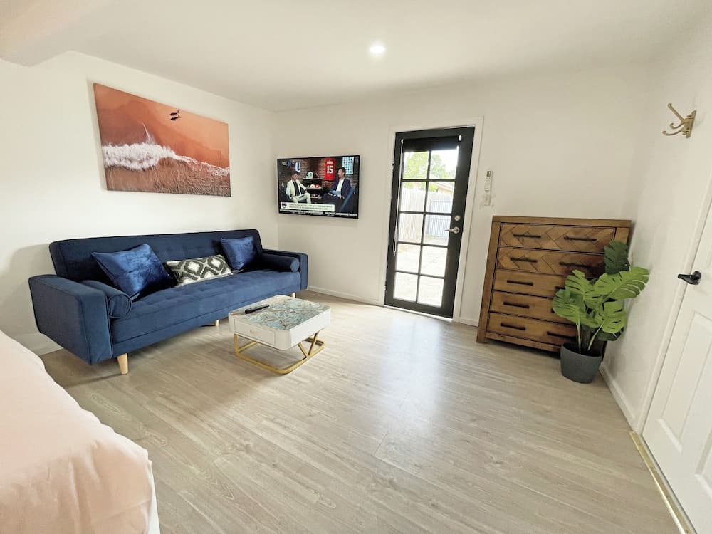 Mentone Compact Backyard Cabin Beachside