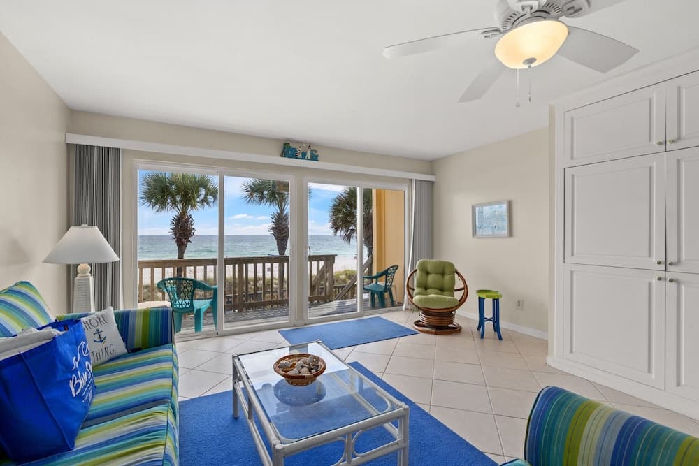 2bd/2.5ba Gulf Front Townhome Near Pier Park! Gulf Views! Beach Access!