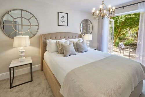 Host Stay The Hampton at Prospect Hill Apartments