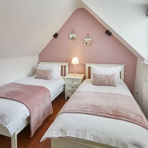 Host Stay Dolphin Cottage 1736
