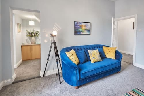 Host Stay Riftswood Ruby