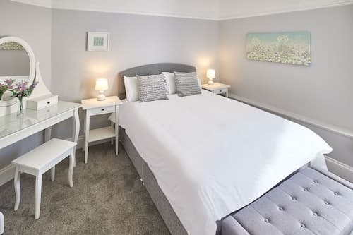 Host Stay The Glaisdale at Brunswick Holiday Apartments