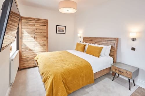 Host Stay Studio Pod 2