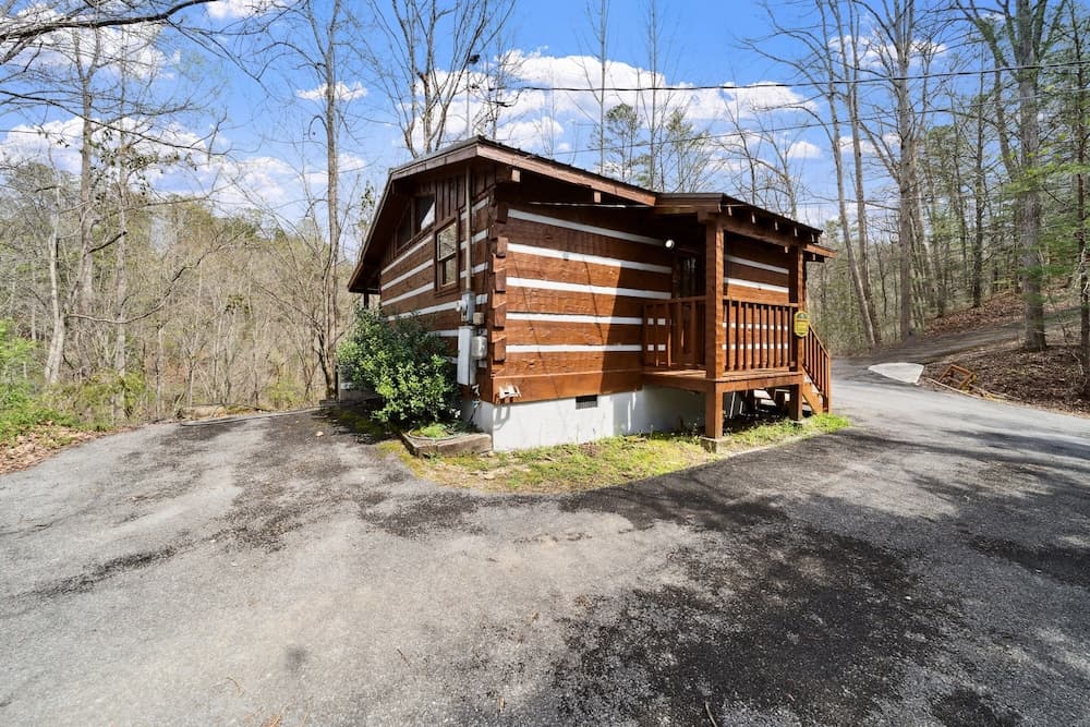 A Lover's Paradise 1 Bedroom Cabin Heavenly Views Resort