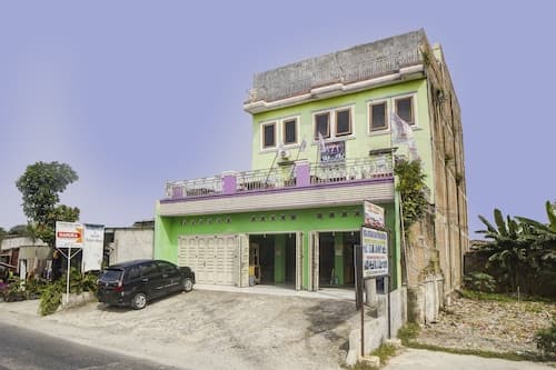 Hotel O Penginapan Pakam