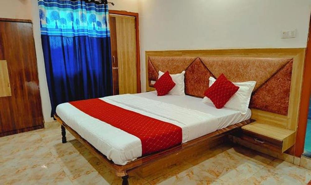 Fabhotel Elegance
