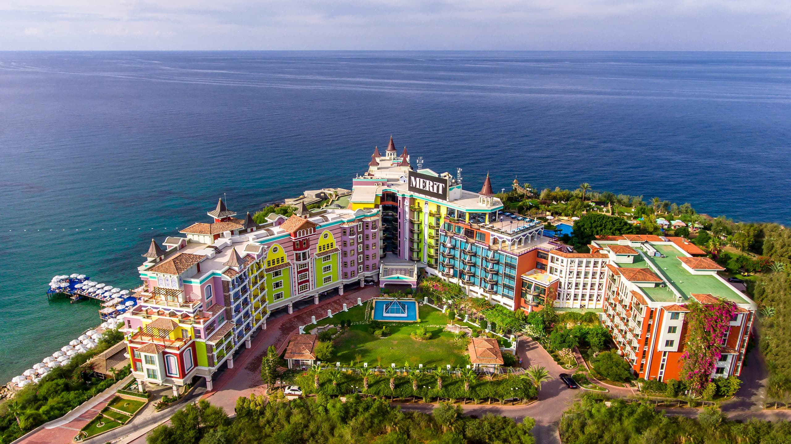 Merit Crystal Cove Hotel & Casino & SPA