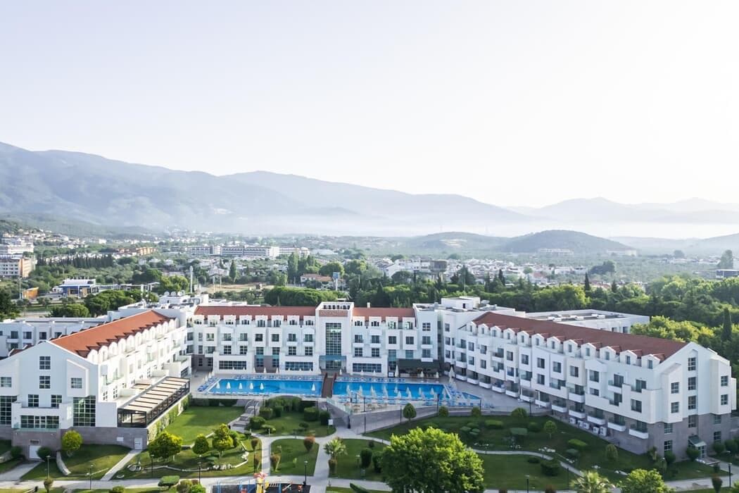 Adrina Termal Health & Spa Hotel