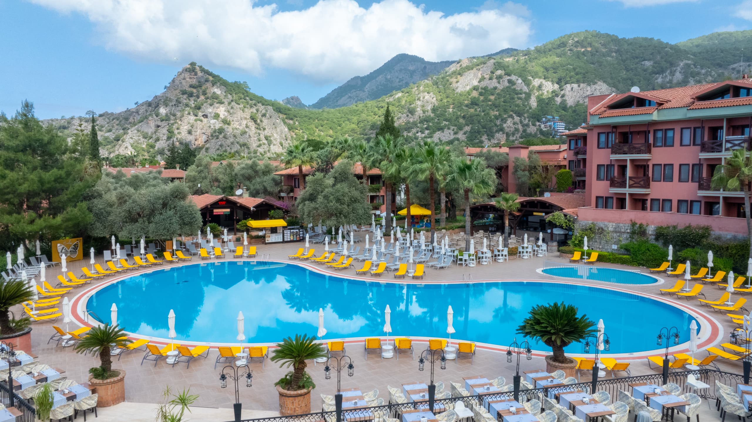 Sundia By Liberty Suncity