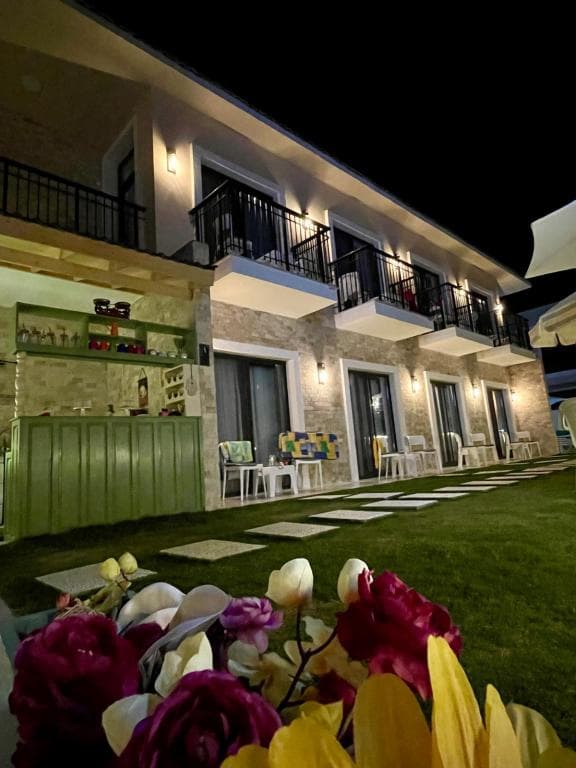 Anzede Konaklama Çeşme