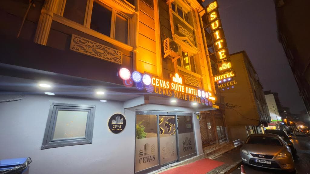 Cevas Suite Hotel