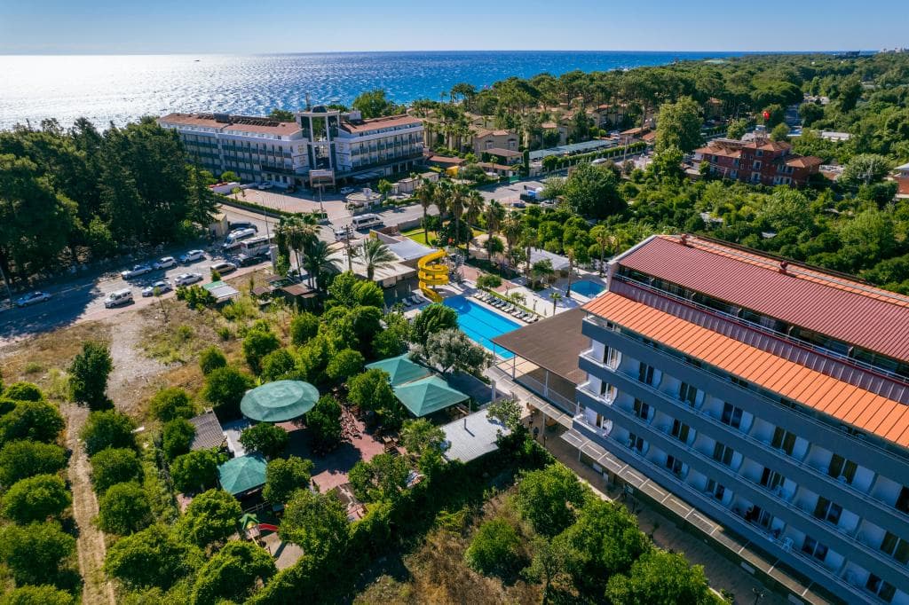 Grand Derin Hotel