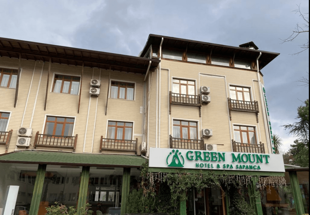 Green Mount Hotel & Spa