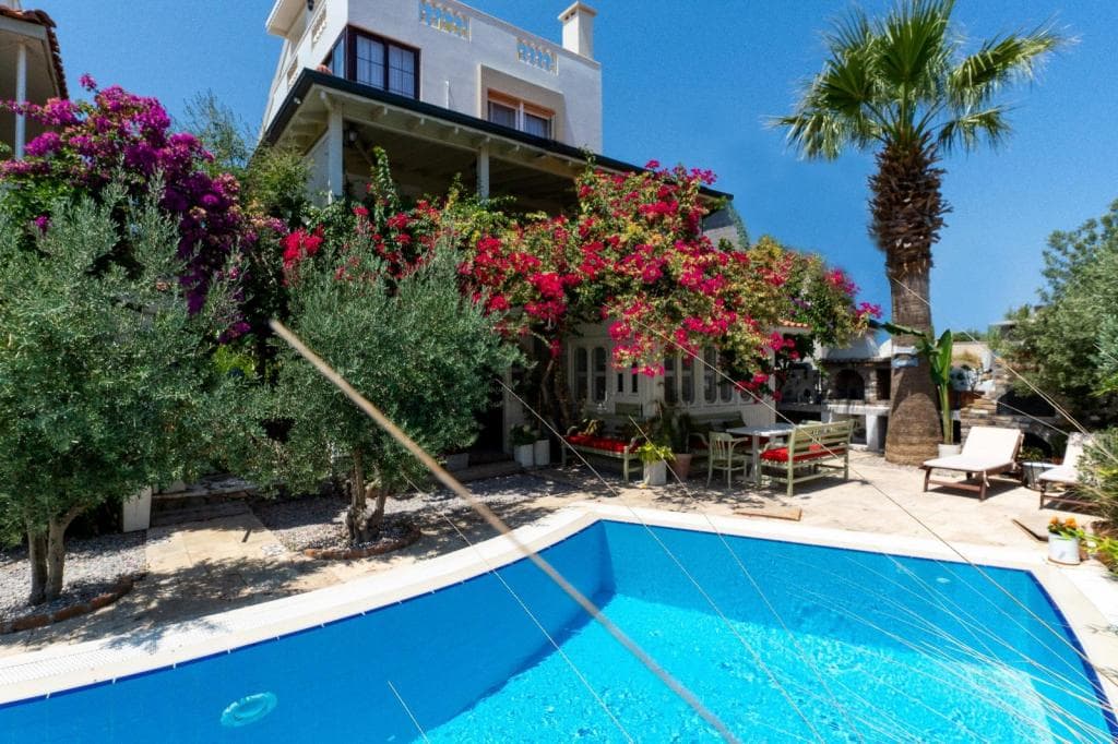 Morisi Pansiyon Karaburun