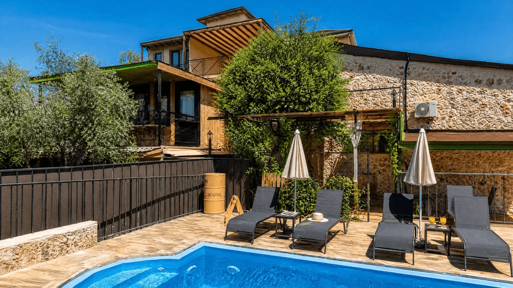 My Stone Inn Pansiyon (+14)