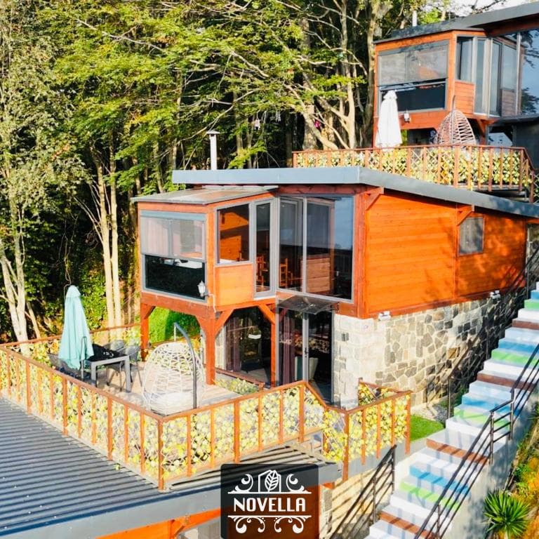 Novella Villa's