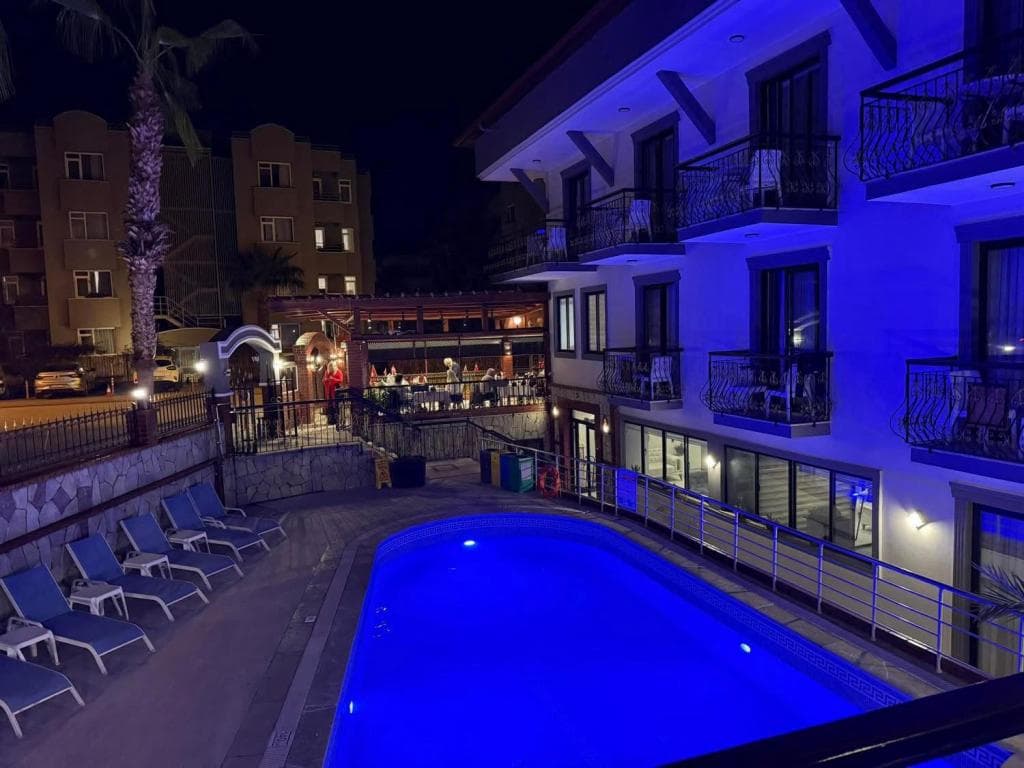 Orange Garden Aparts Hotel