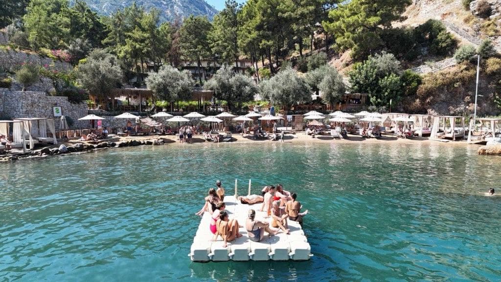 Z Villas Beach Hotel