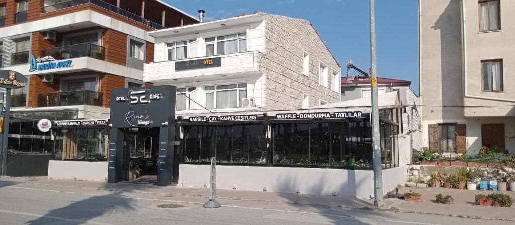Renos Otel Cafe Sığacık