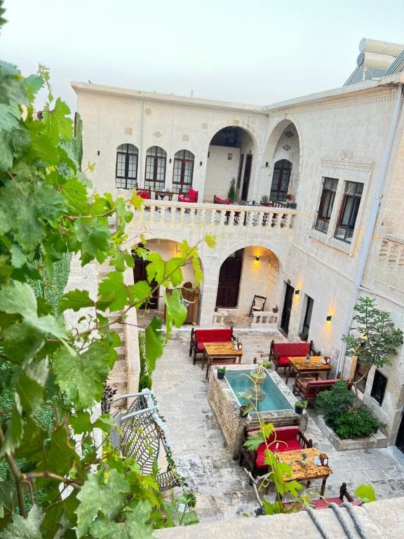 Karagül Otel