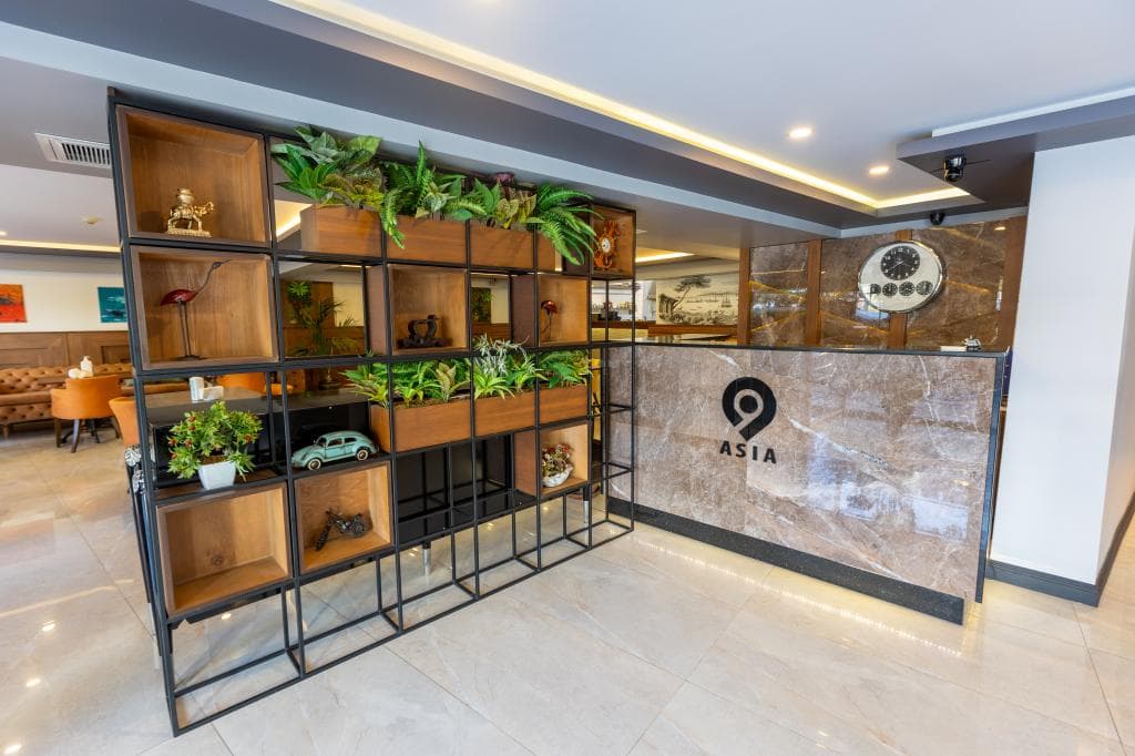 Asia Business Suites