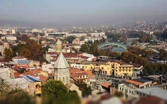 kafkaslarin-gorkemli-sehri-tiflis