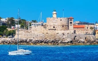 Yunan Adaları Lezzet Haritası: Hangi Adada Ne Yenir?