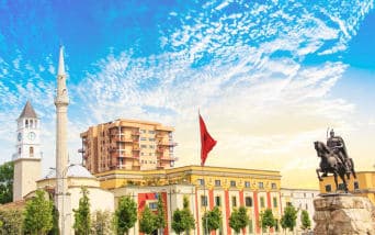 Tiran Keşif Rehberi